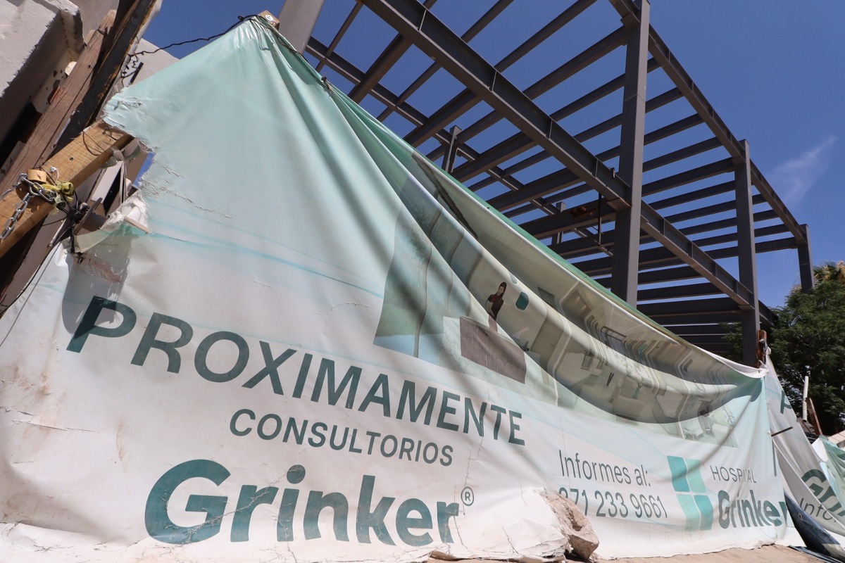 El nuevo edificio está en construcción. En el primer piso estará el centro de fertilidad, además contará con 50 consultorios. (Verónica Rivera)
