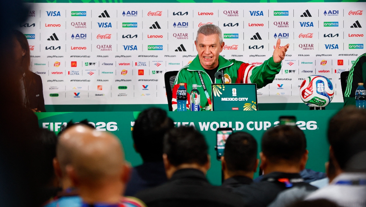 Javier Aguirre se niega a revelar el portero titular ante Chequia (AFP)