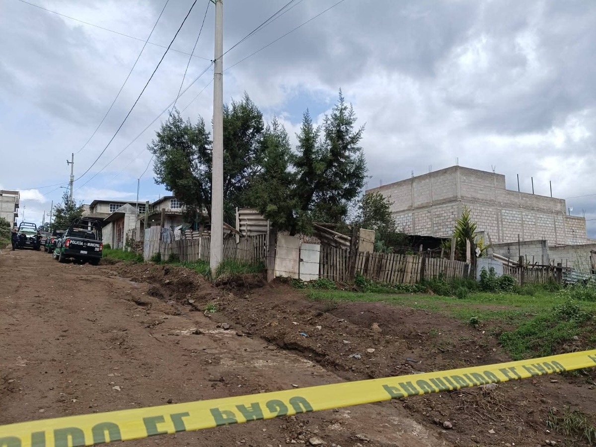 Localizan restos óseos tras catear domicilio en Tulancingo. (Cortesía)