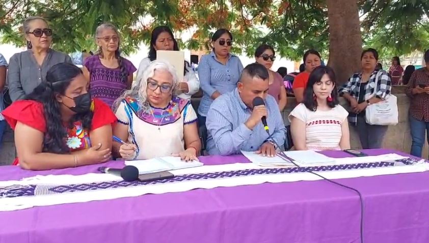 El maestro abusó sexualmente de 17 alumnas. | Foto: Captura de pantalla