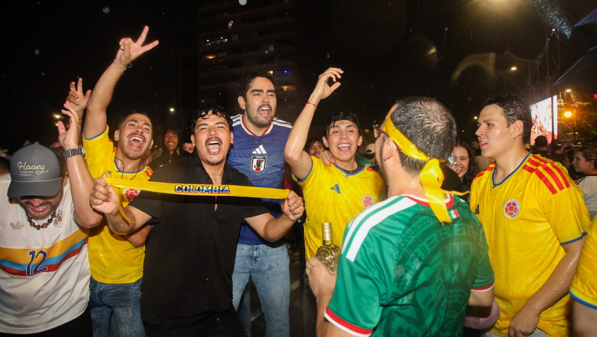 La Minerva se viste de amarillo pese a la lluvia con el triunfo de Colombia ante RD Congo (Farid Santos)