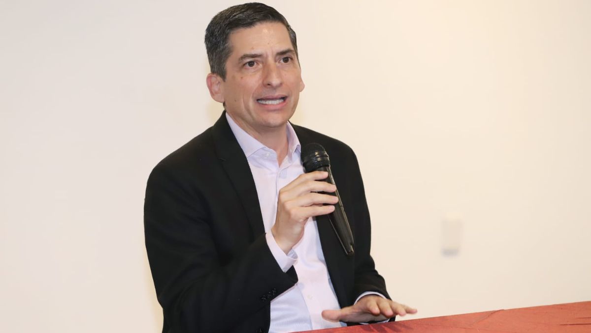 El político notificó a las dirigencias estatal y nacional su intención de participar en el proceso interno | Luis Guerra