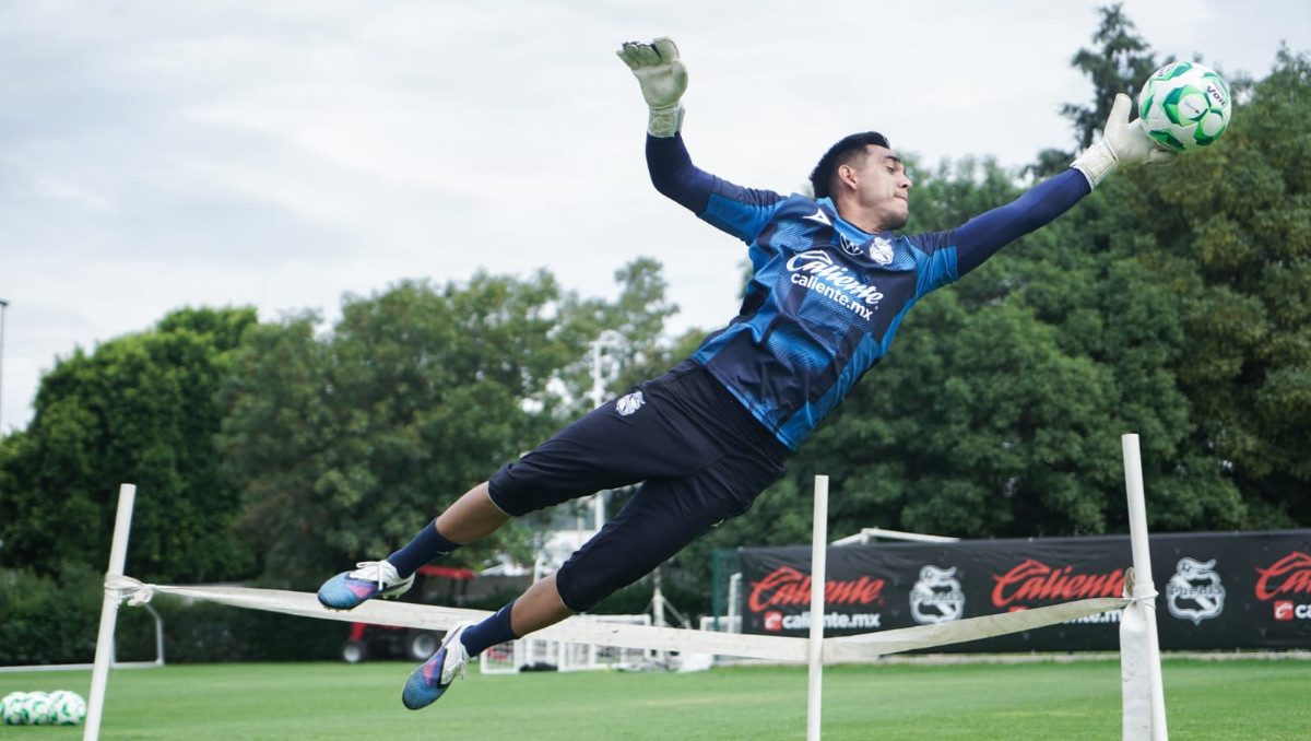 Ricardo Gutiérrez, portero del La Franja, afirma que el equipo va por la liguilla en el Apertura 2026 | Cortesía Club Puebla