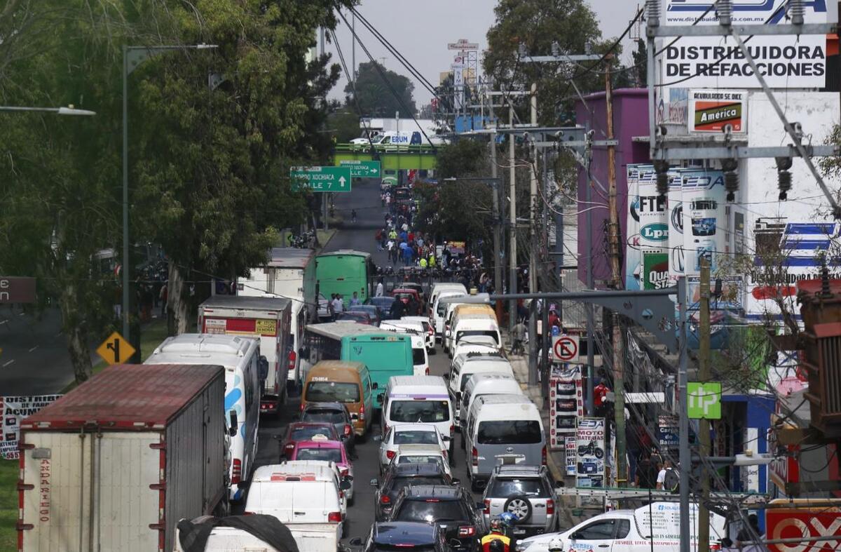 Transportistas de distintas organizaciones participaron en una jornada de movilizaciones | Foto: Juan Carlos Bautista