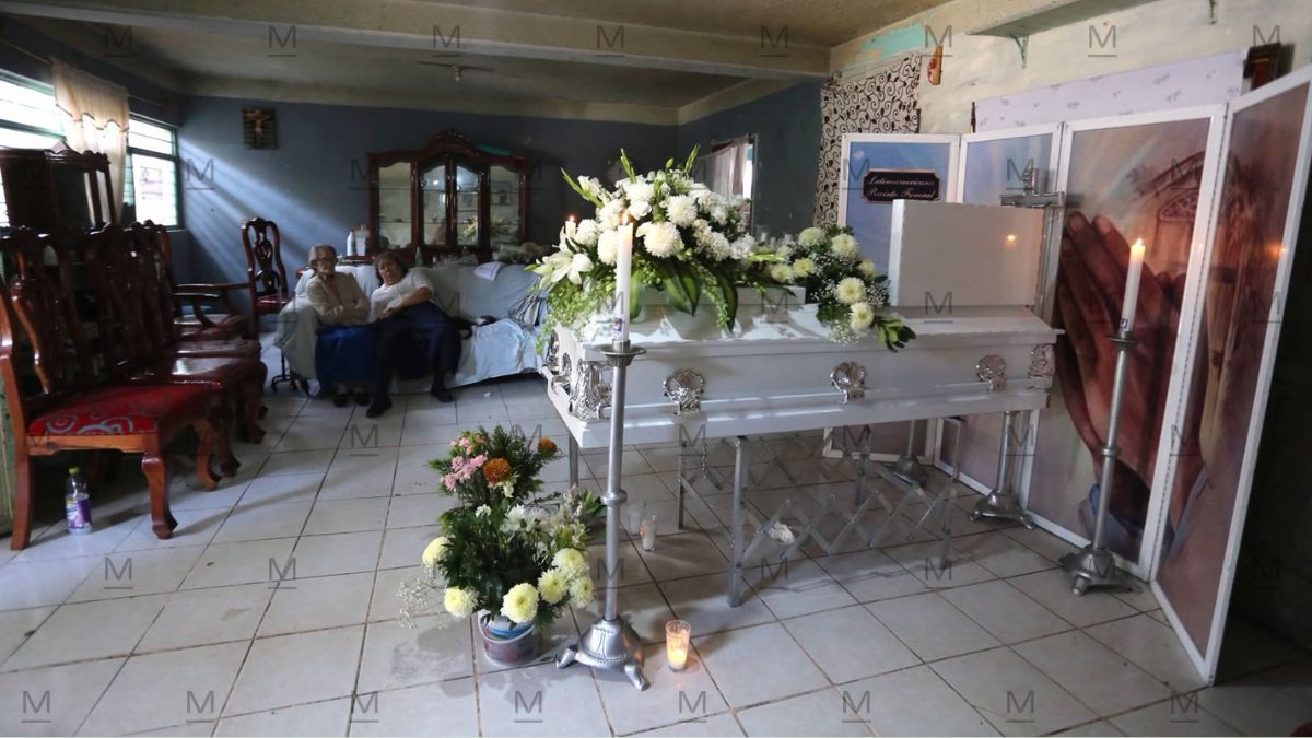 Velan a Emmanuel Gamaliel de 17 años de edad. | Dany Béjar