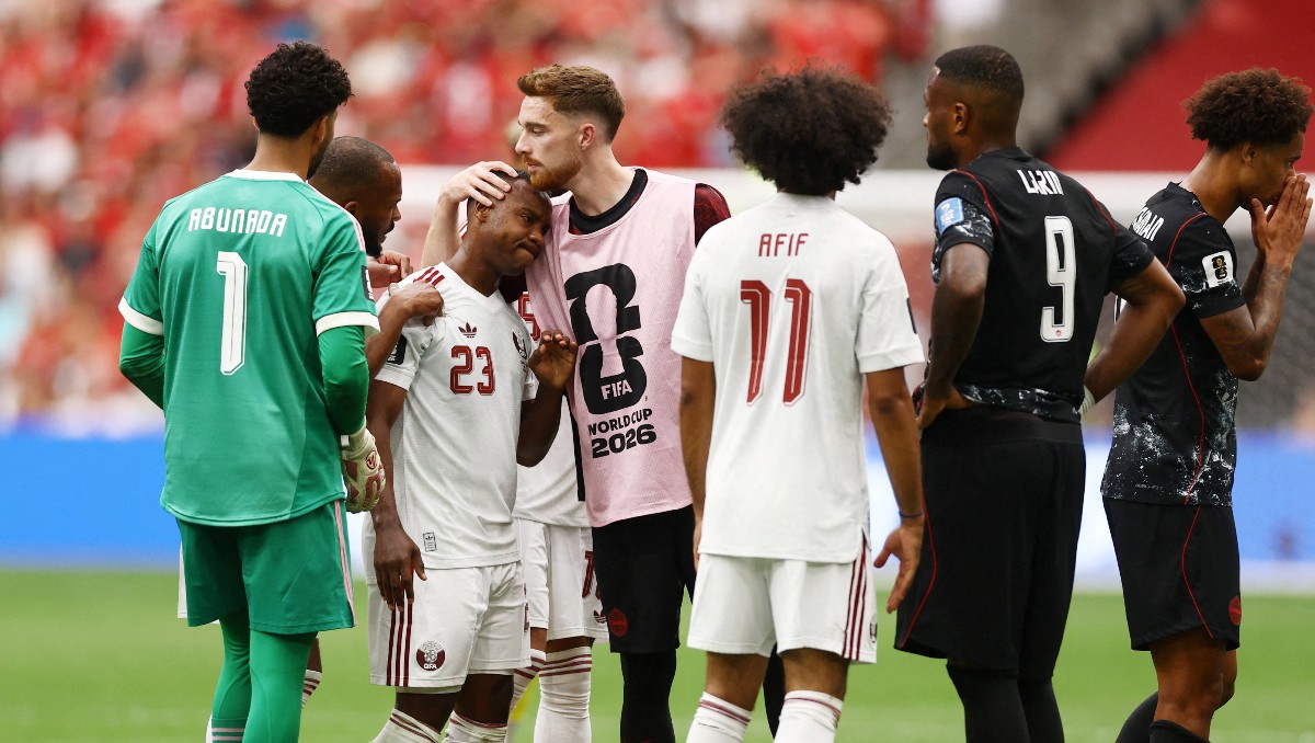 Assim Madibo recibe sanción por la fractura a Ismaël Koné (Reuters)