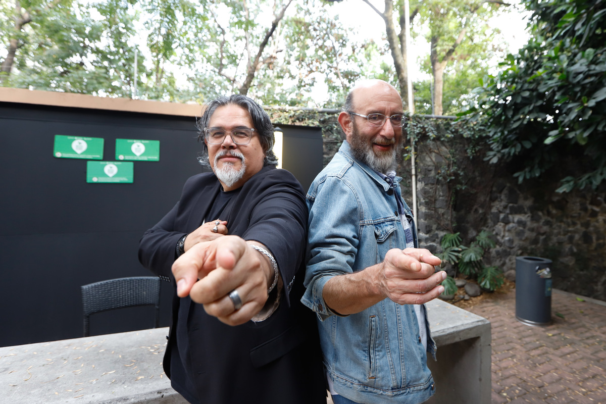 Eduardo Antonio Parra y Carlos René, autores mexicanos. (Foto: Ariana Pérez)
