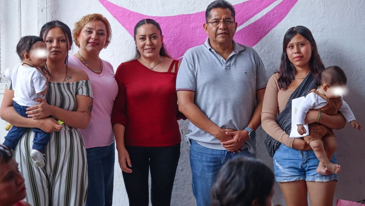 Entregan apoyos del Programa Alimentario “Primeros 1000 Días” en Pahuatlán | Especial