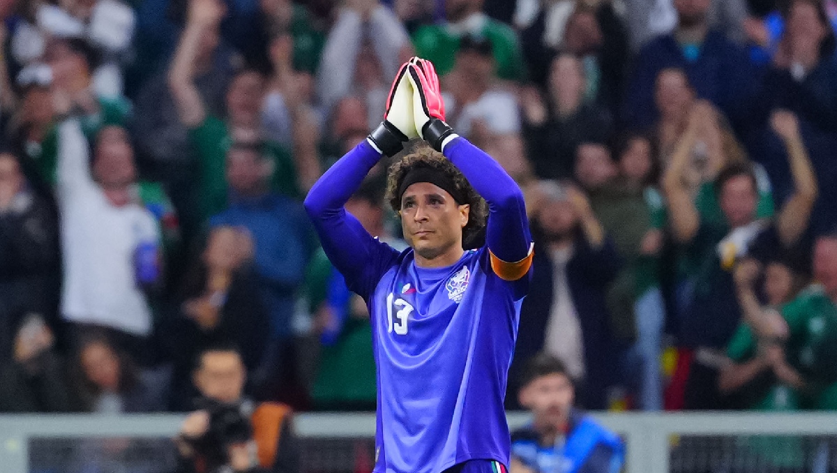 Guillermo Ochoa en el partido de Chequia vs México (Imago7)