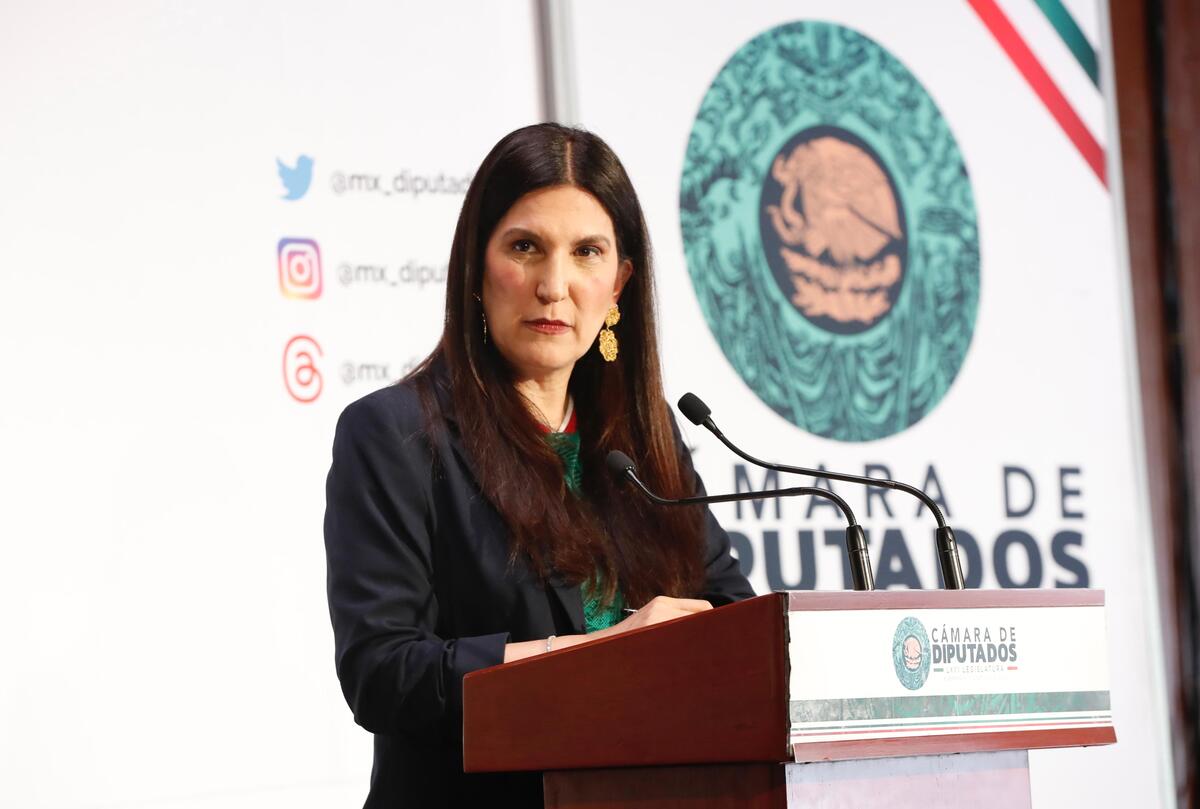Kenia López sentenció que ninguna aspiración personal debe estar por encima de la ley. | Foto: Especial