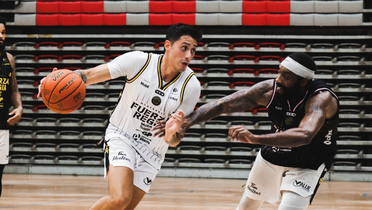Moisés Andriassi regresa a Fuerza Regia en el marco del 25 aniversario del equipo (Cortesía Fuerza Regia)
