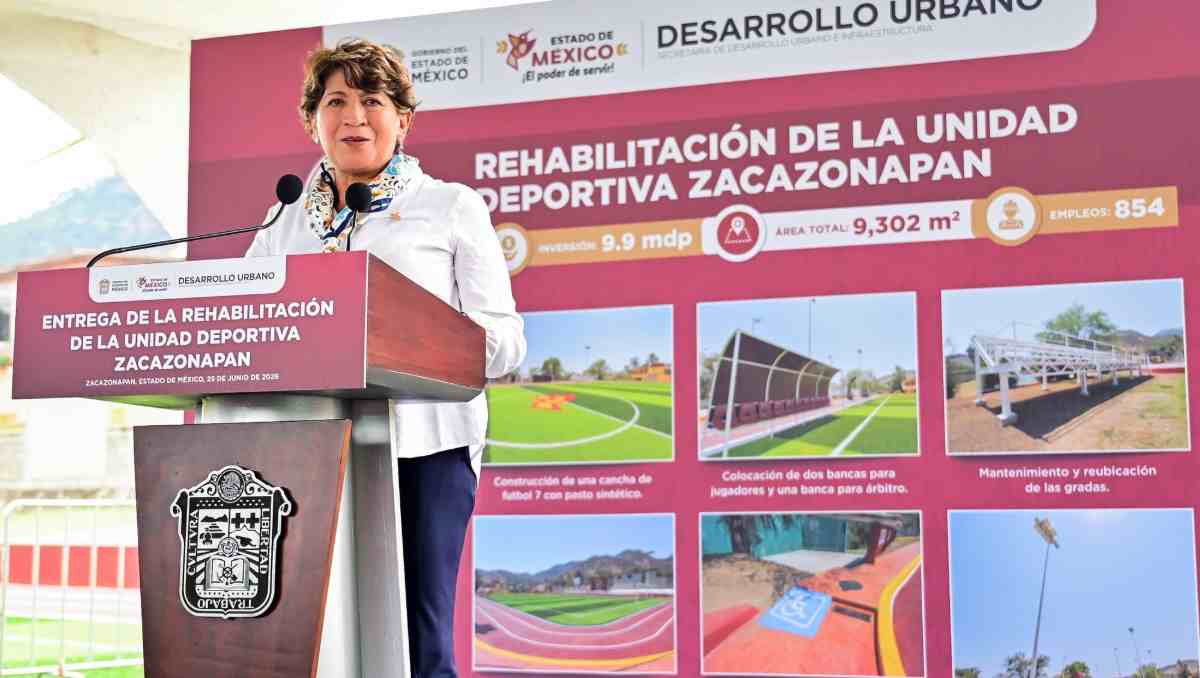 La gobernadora encabezó la entrega de infraestructura y equipamiento educativo en Zacazonapan, región sur del Edomex. Foto: Especial
