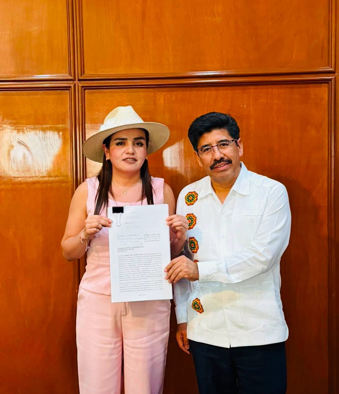 Grecia Quiroz explicó que el motivo de asistir a la Suprema Corte es para solicitar que se escuche la voz ciudadana. | Foto: @Grecia Quiroz