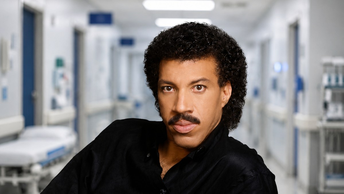 Hospitalizan a Lionel Richie tras sufrir mareos y abandonar concierto en vivo (Foto: IA M2)
