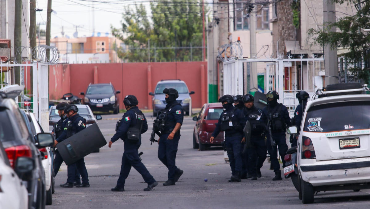 El sujeto tiene presuntas armas largas con las que ha amenazado a las fuerzas del orden. | Cuartoscuro