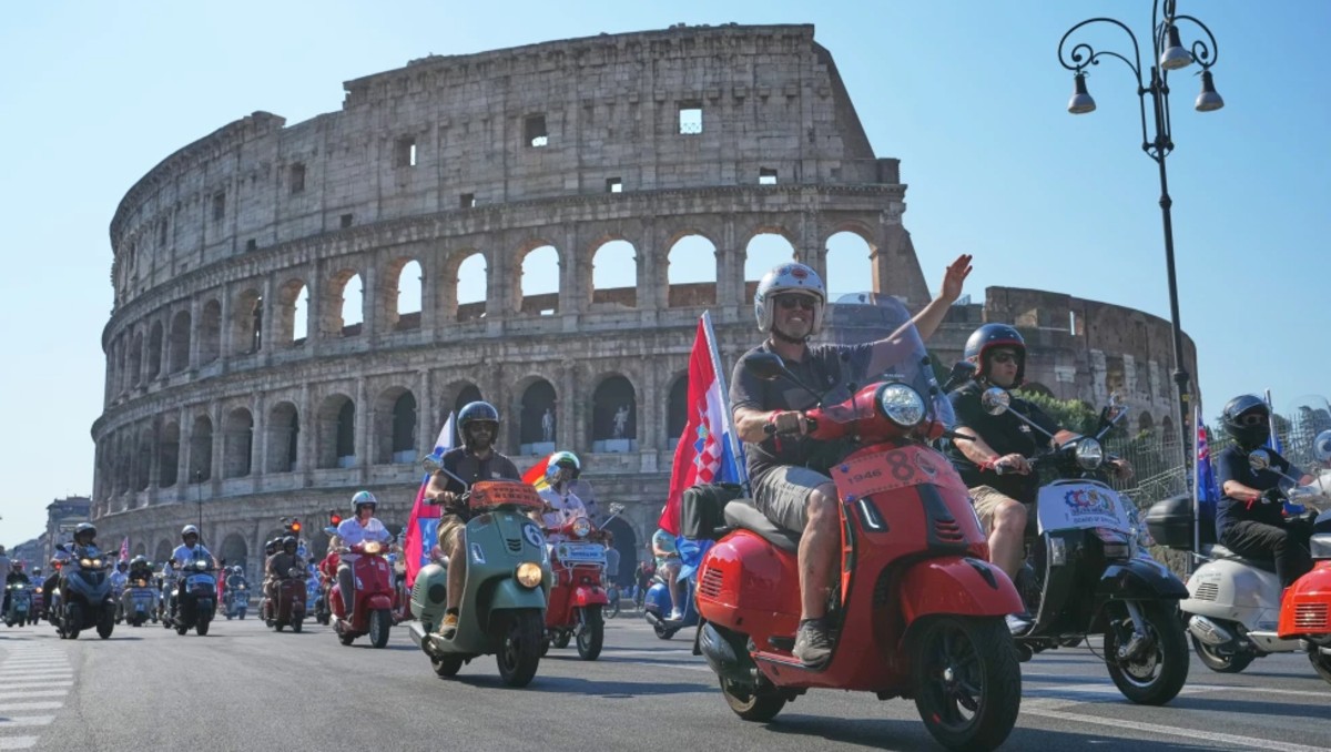 El vehículo acumula más de 20 millones de unidades vendidas en 110 países como un símbolo de "La Dolce Vita". | Foto: Especial