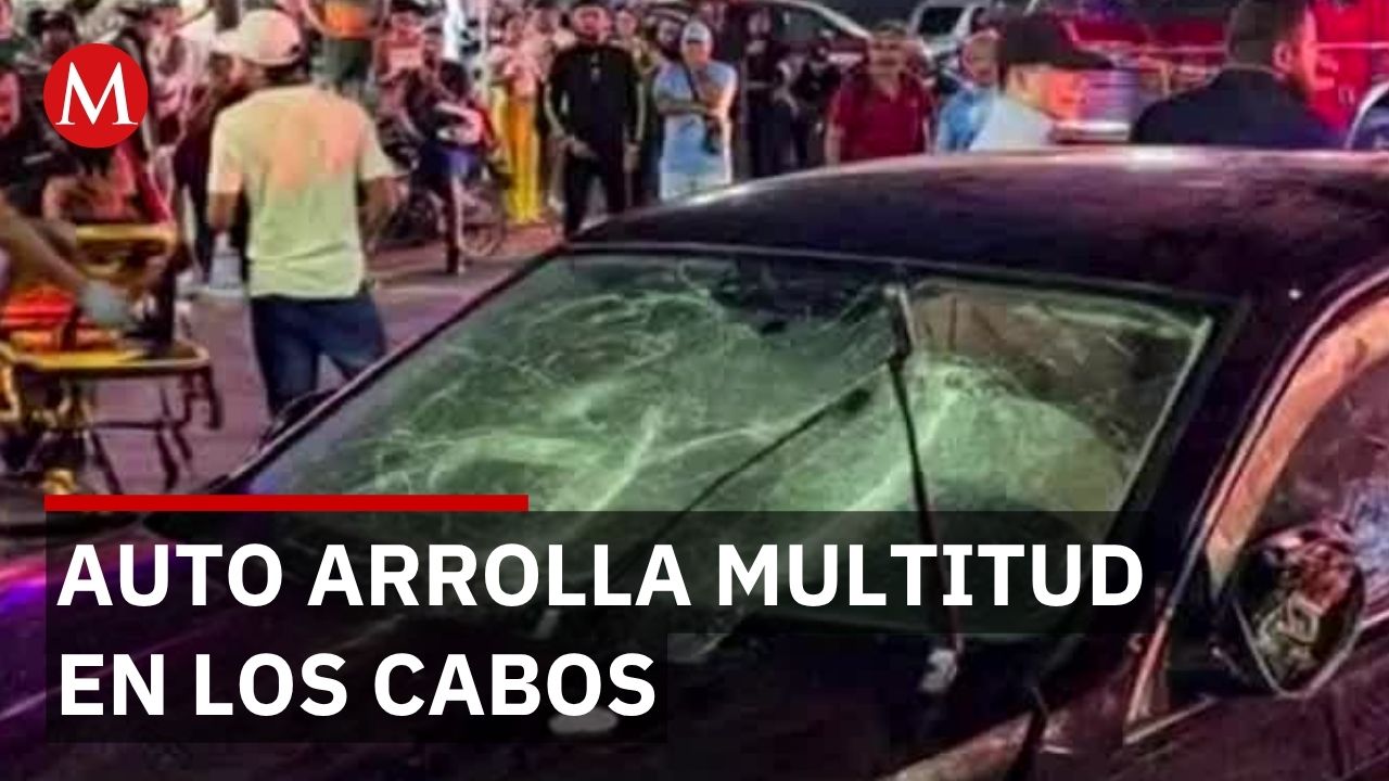 Auto arrolla a aficionados durante festejos por victoria de México en Los Cabos; 17 lesionados