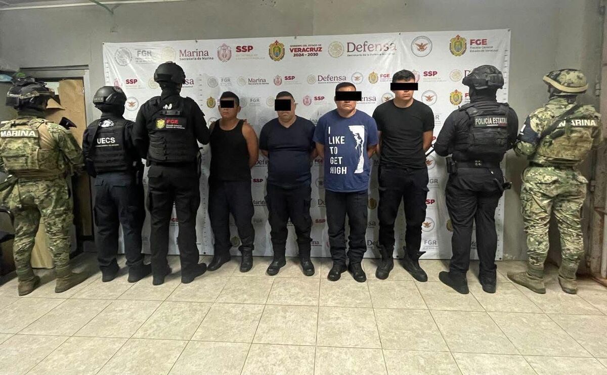 Detienen a comandante y elementos de la policía municipal implicados en el caso. | Foto: Especial