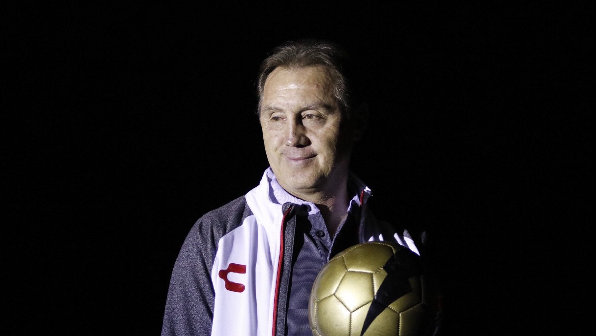 Alex Aguinaga pronostica un partido muy parejo entre Ecuador y México en el Mundial 2026 (Imago7)