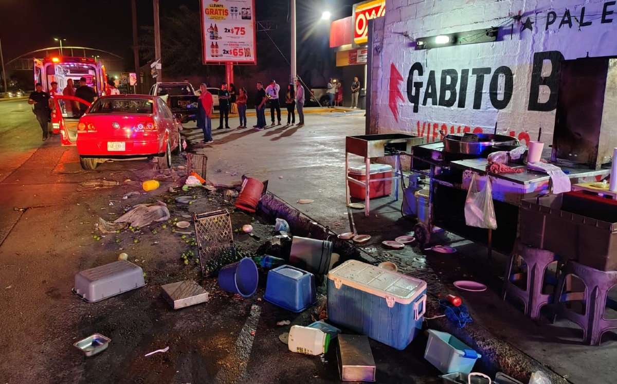 La camioneta también es propiedad de los comerciantes. | Foto: Alejandro Escobedo