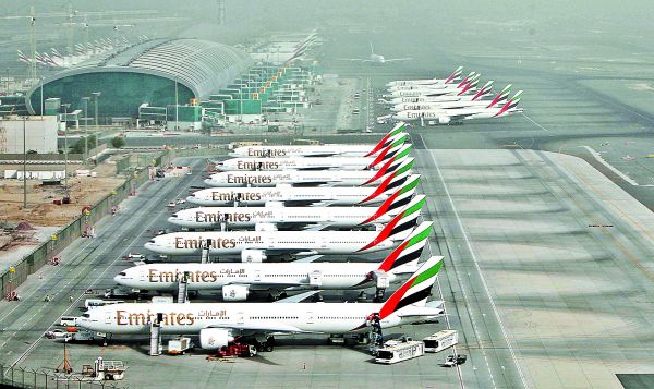 Emirates puede incurrir en mayores gastos, hasta 8 mil mdd, una quinta parte de sus ingresos operativos de 2025. EPA