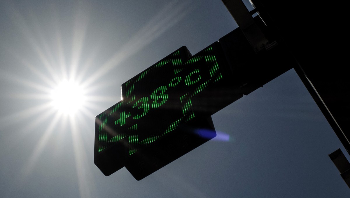 Ola de calor extremo en Europa sigue dejando consecuencias serias en varias ciudades. | AFP