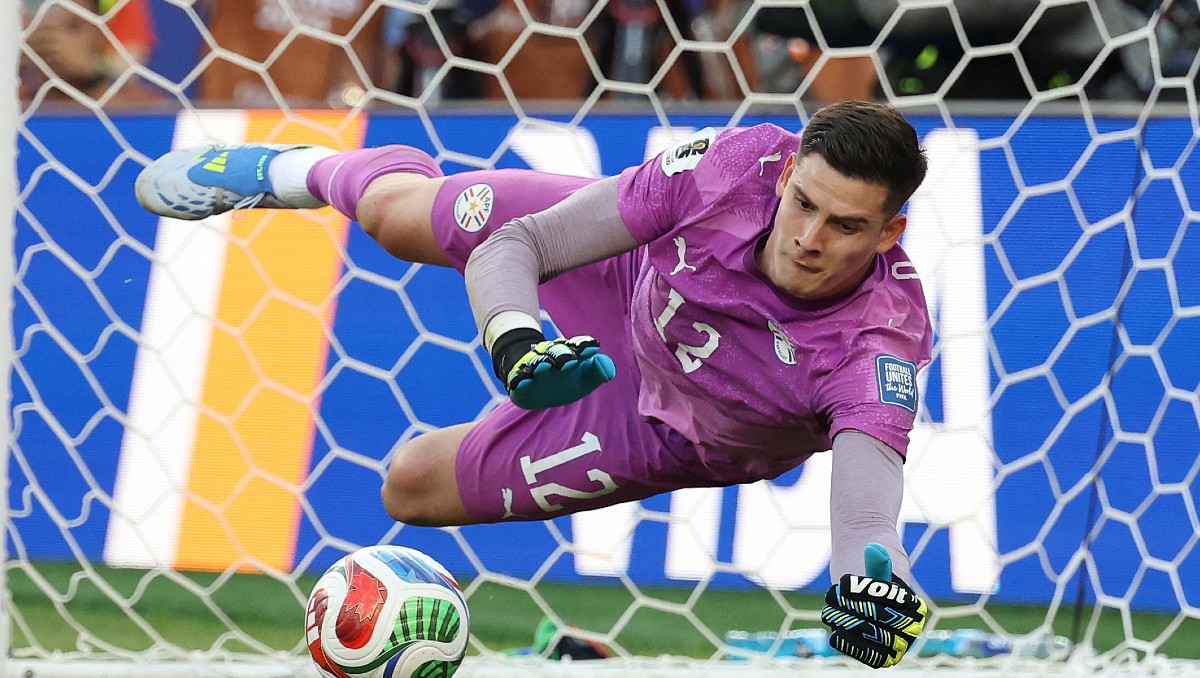 ¿Quién es Orlando Gill y en qué equipo juega el portero de Paraguay? (Reuters)