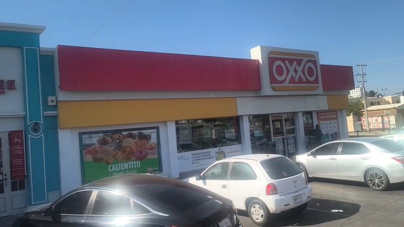 En una tienda en Sonora no se le permitió el paso a bomberos |Foto: Especial