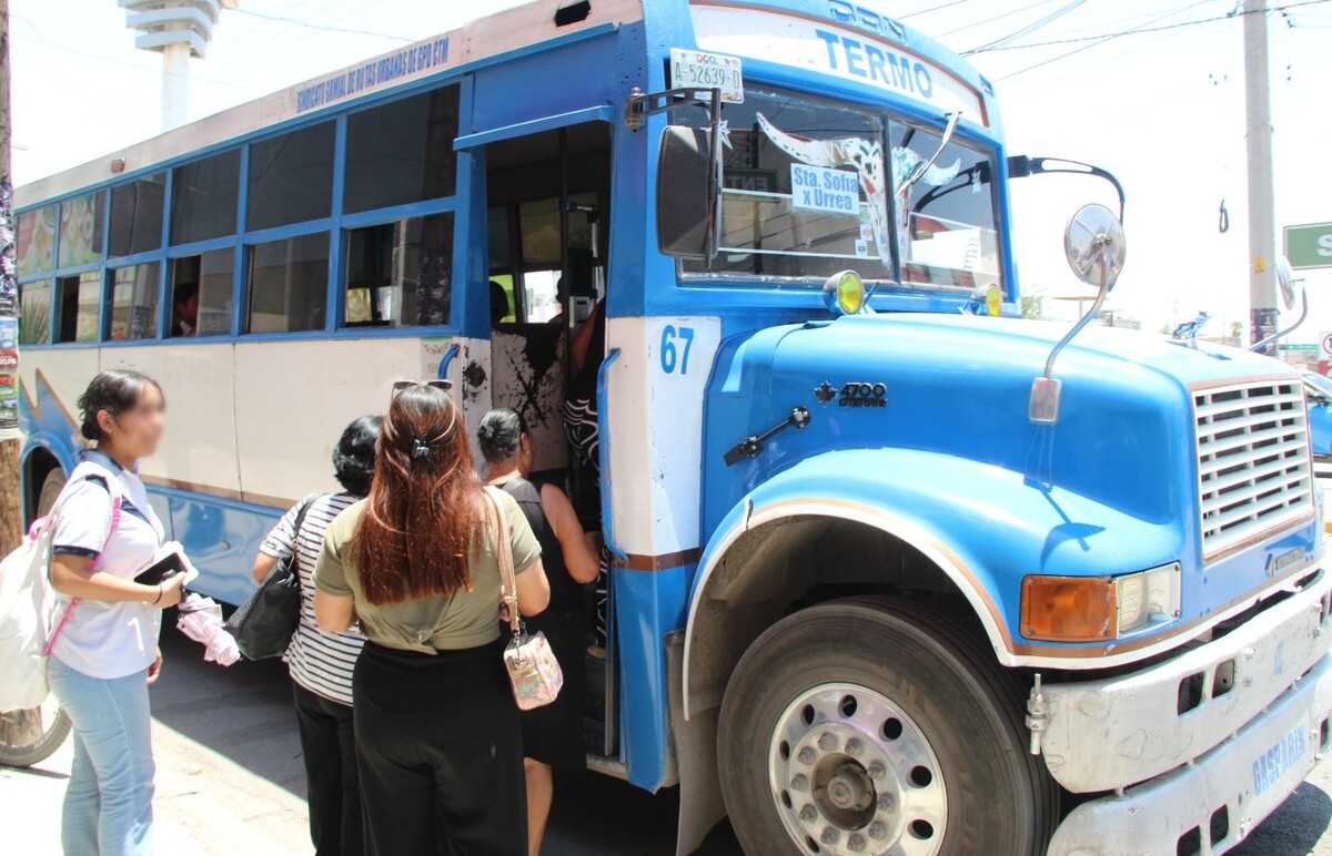 Se proyecta modernizar y mejorar transporte en Laguna de Durango | Roberto Amaya