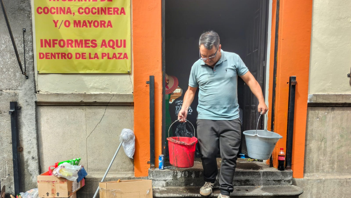 Reportan restaurantes afectados por lluvias en Puebla capital | Melanie Torres