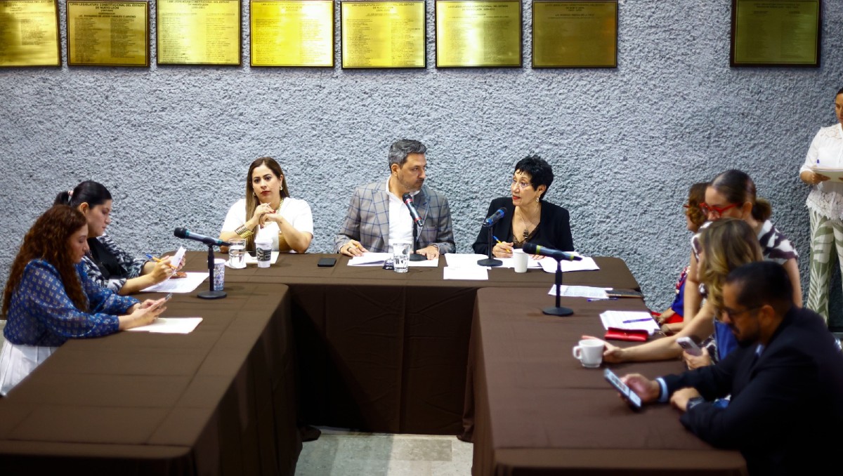 Sesión de la Comisión de Puntos Constitucionales del Congreso de Nuevo León | Jorge López