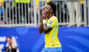 Brasil convence a medias pese a clasificación a Octavos de Final; así se vivió su triunfo en el Fan Fest de Guadalajara.
