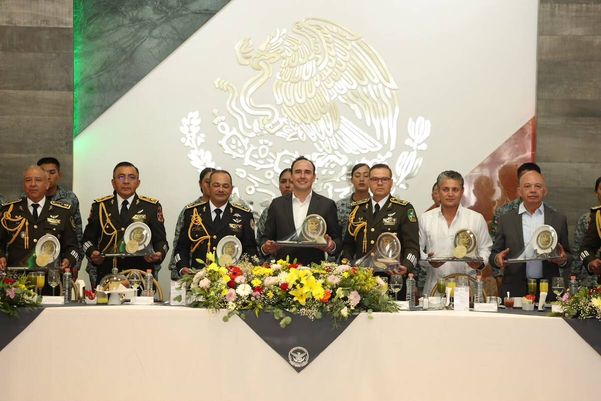 Coahuila celebra el séptimo aniversario de la Guardia Nacional. | Tomada de: facebook.com/Manolo.Jimenez.Salinas