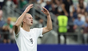 Haaland, delantero de la Selección de Noruega, aseguró que tienen pocas posibilidades para eliminar a Brasil en Octavos de Final del Mundial.