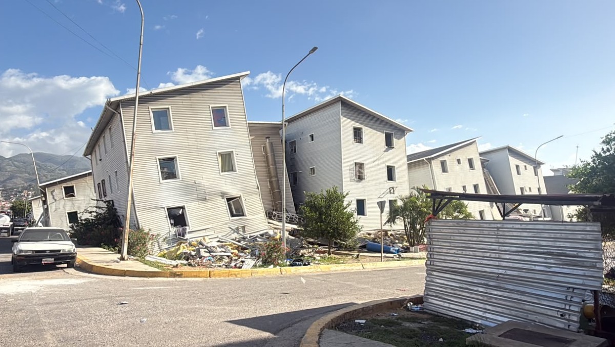La Guaira fue la región más afectada tras los terremotos de 7.2 y 7.5 grados | Foto: Jorge Martínez
