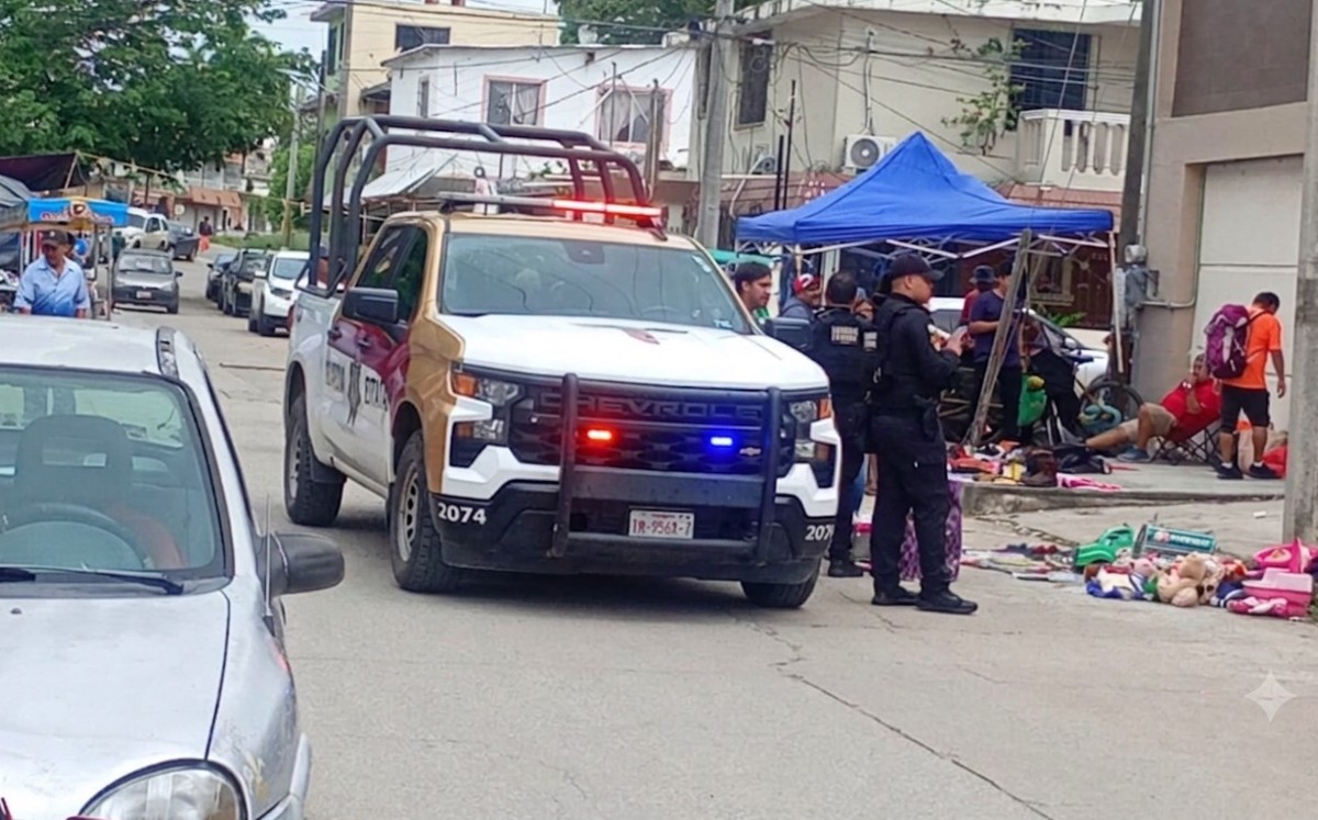 Guardia Estatal realizando diligencias sobre reporte de presunta agresión en el rodante "La Galeana" en Ciudad Madero. | Foto: Agustín González