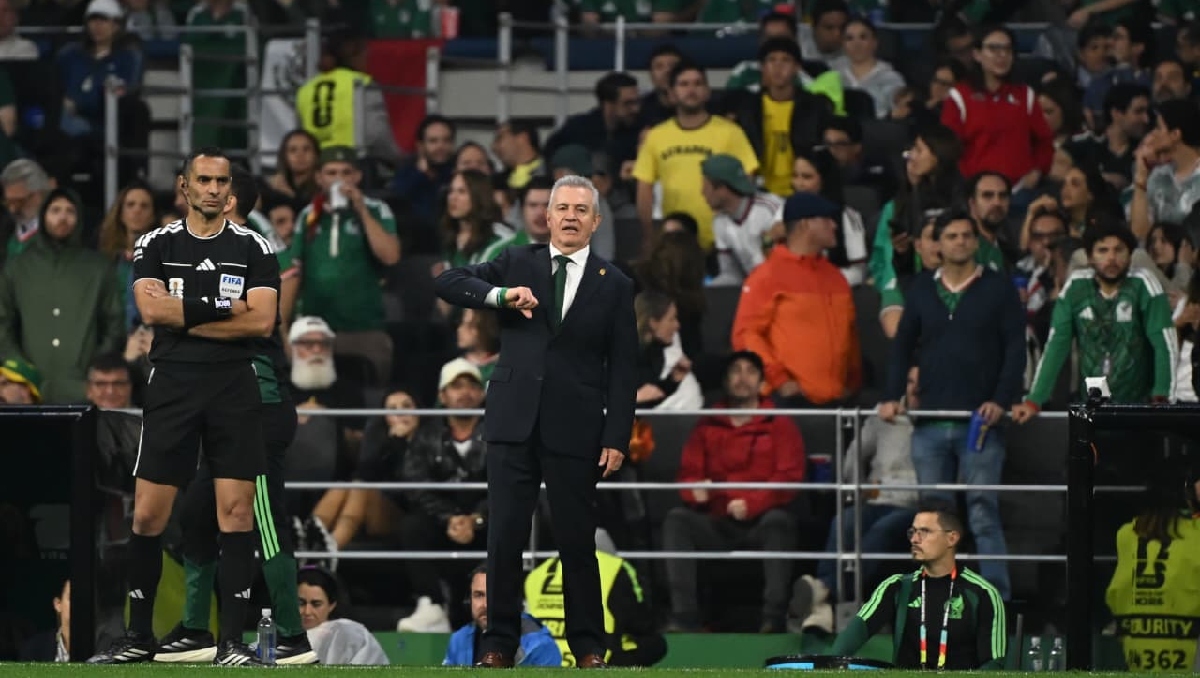Javier Aguirre disfruta la victoria, pero ya analiza a sus posibles rivales en Octavos (Ariana Pérez)