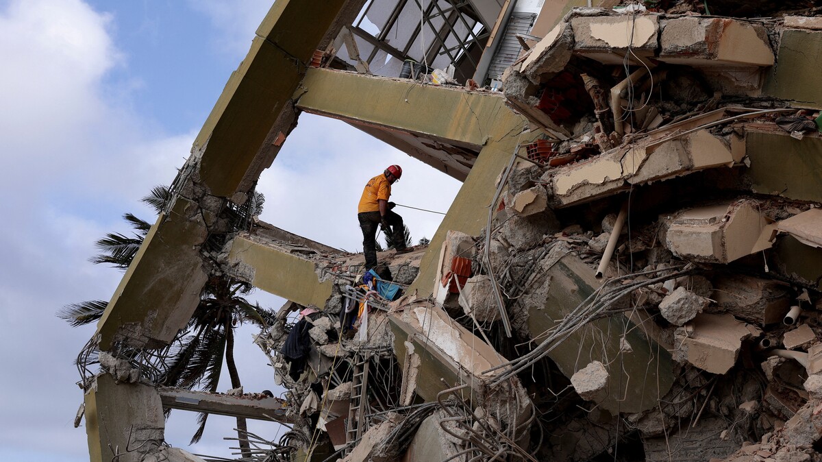 Personal de rescate continúa las labores en las zonas afectadas de Venezuela | Foto: Reuters