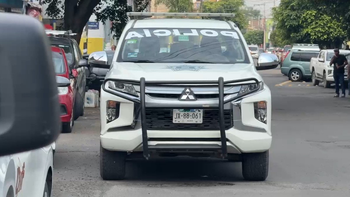 Policía de Tlaquepaque auxilió a las mujeres que habían sido privadas de la libertad (Juan Carlos Munguía)
