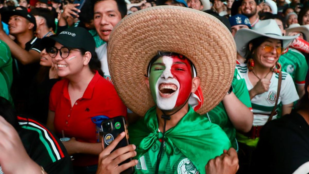 Desde la Sultana del Norte aficionados celebran triunfo de México sobre Ecuador. | Roberto Alanís