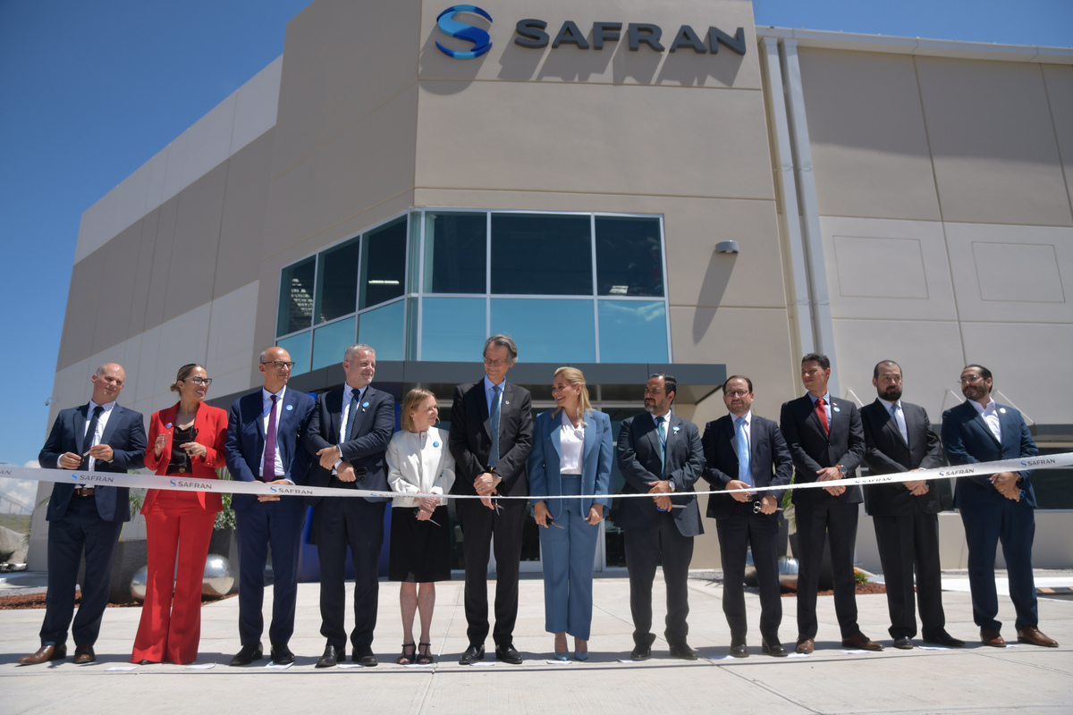 La apertura de la nueva planta consolida 35 años de presencia Safran en Chihuahua. (Foto: Especial)