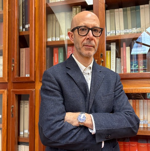 Gianni Vinciguerra habla de los orígenes del reconocimiento y del programa que presentarán en la FIL Guadalajara como país invitado de honor.
