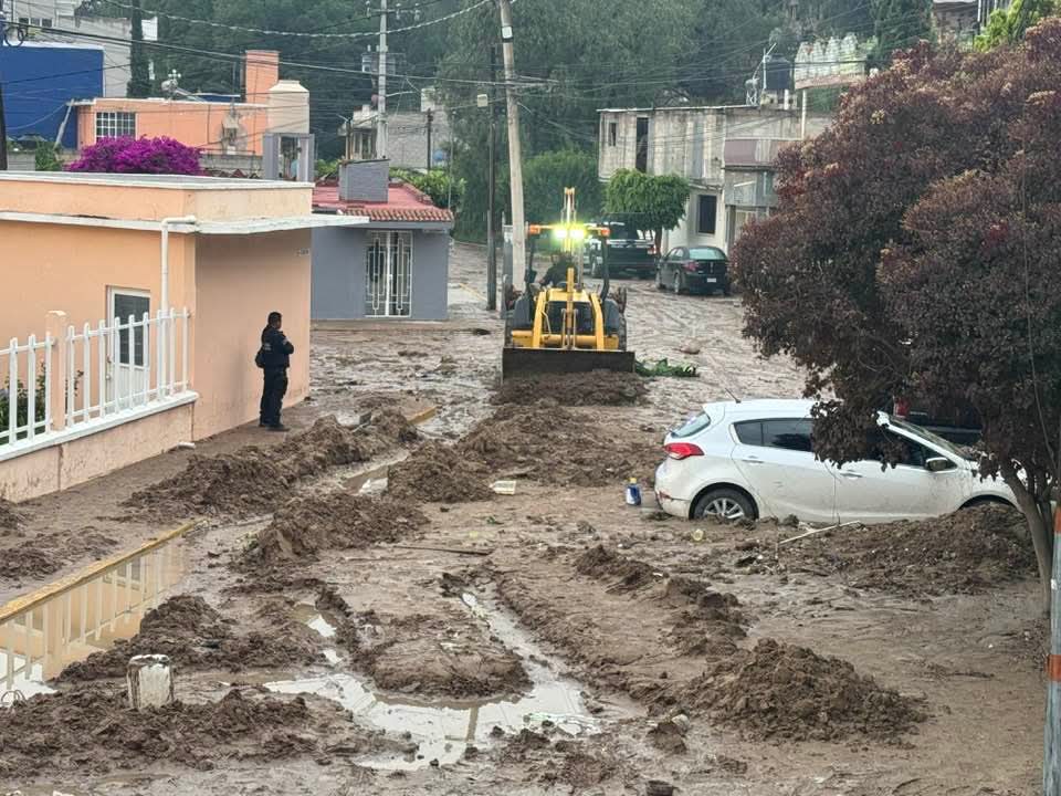 Fuga de agua potable en Tula. (Cortesía)