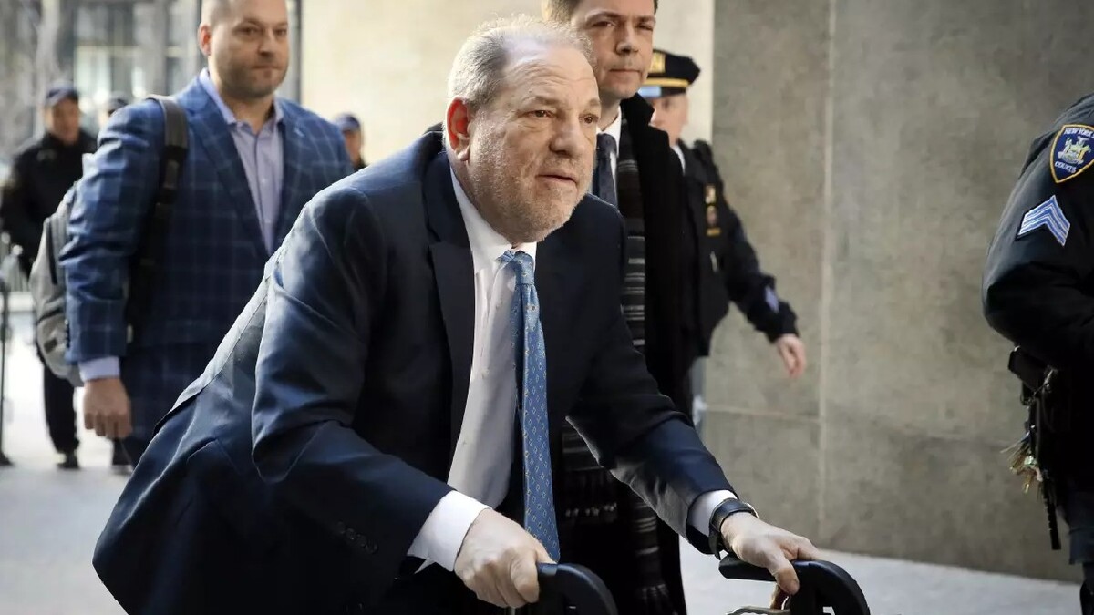 Harvey Weinstein fue hospitalizado por neumonía | AP