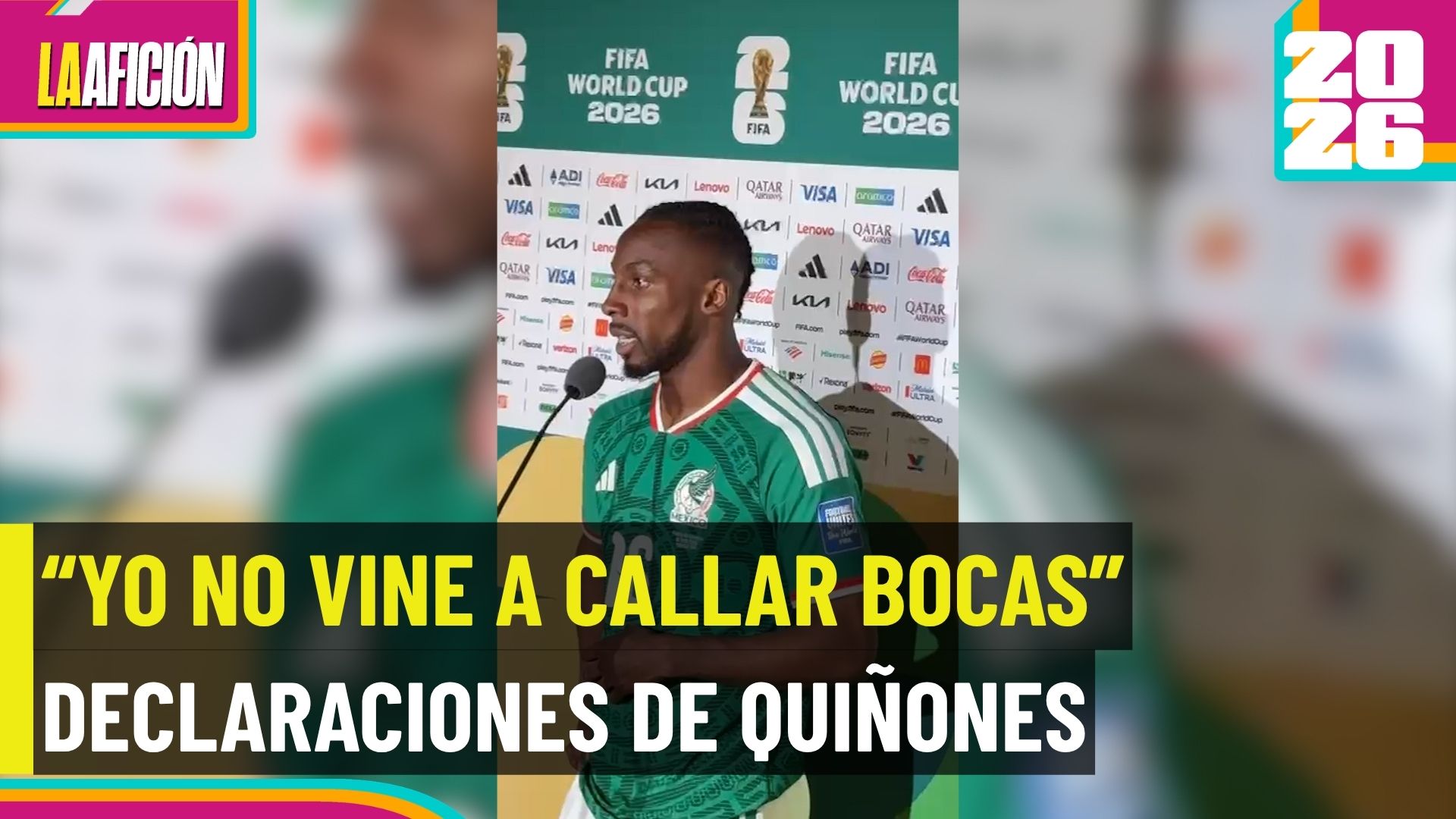 Julián Quiñones da sus declaraciones tras la victoria de México ante Ecuador