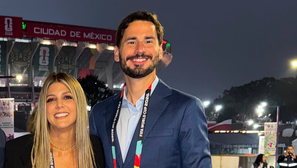 Periodistas ecuatorianos denuncian agresiones durante transmisión del partido ante México (Instagram @jccrespoalvarado)