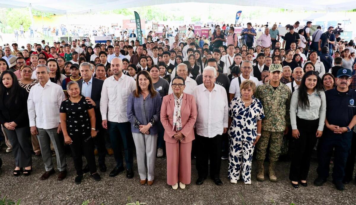 Rosa Icela Rodríguez inauguró la Feria de Paz en Cuernavaca, donde decenas de dependencias ofrecieron servicios y trámites a la comunidad | Especial