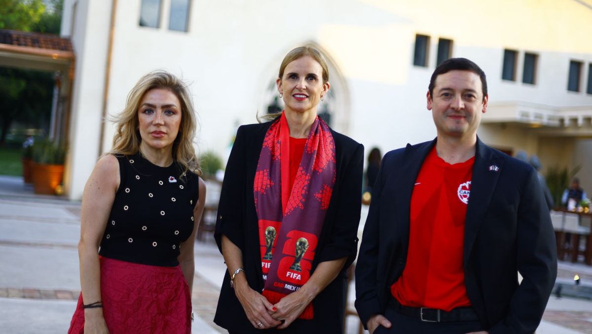 Claudia Herrera, Jorge Arrambide y Annabelle Larouche estuvieron presentes en el evento. | Jorge López