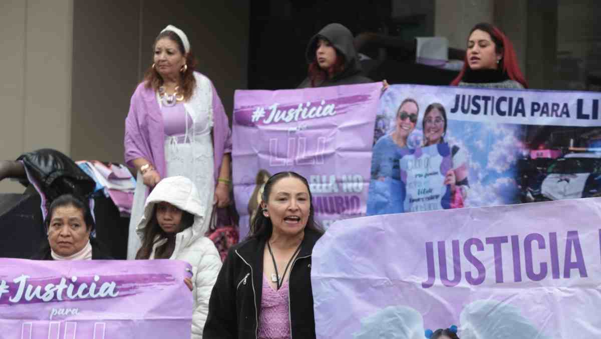 La familia de Lili exige justicia al denunciar anomalías en el caso de la joven fallecida tras ser atropellada en Toluca. Foto: Tania Contreras