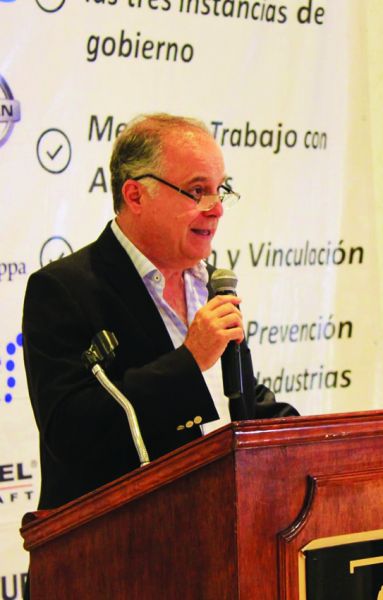 Francisco Cuevas enfatiza la diversificación. ARCHIVO